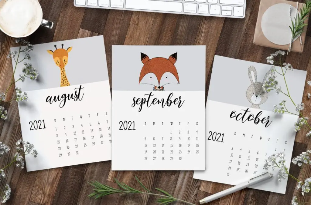 Free Printable Cute Contemporary Peeking Animals 2021 Calendar