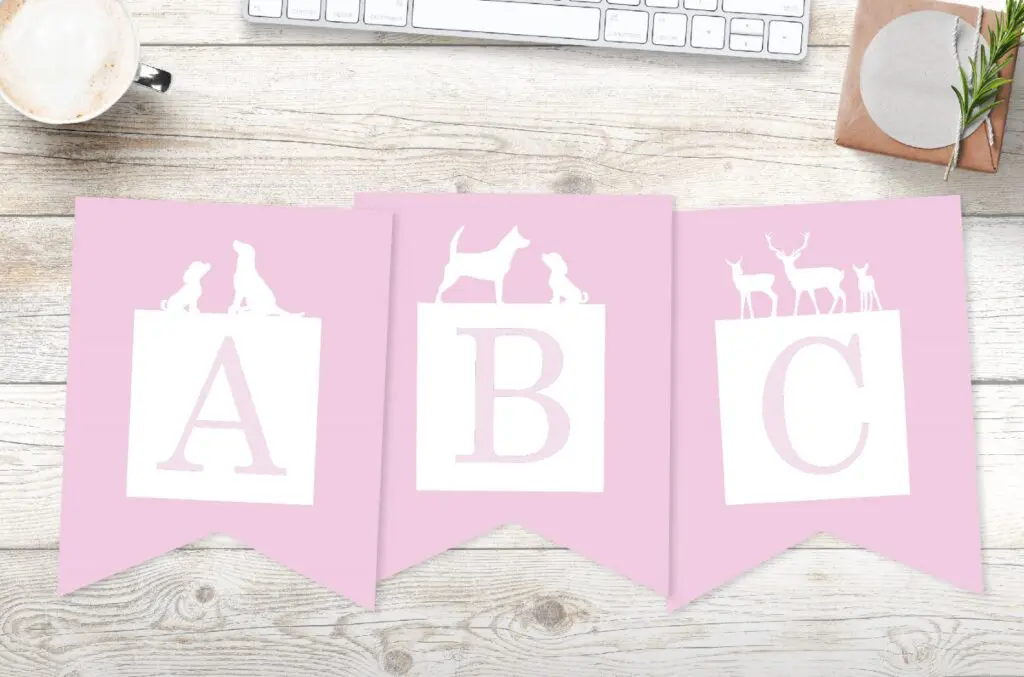 Free printable animal themed banner letters. Dog banner, cat banner, deer banner, horse banner, printable for party.