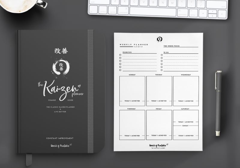 The Classic Kaizen planner in black