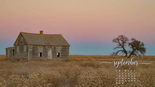 September Background with Calendar Cozy Cottage Desktop